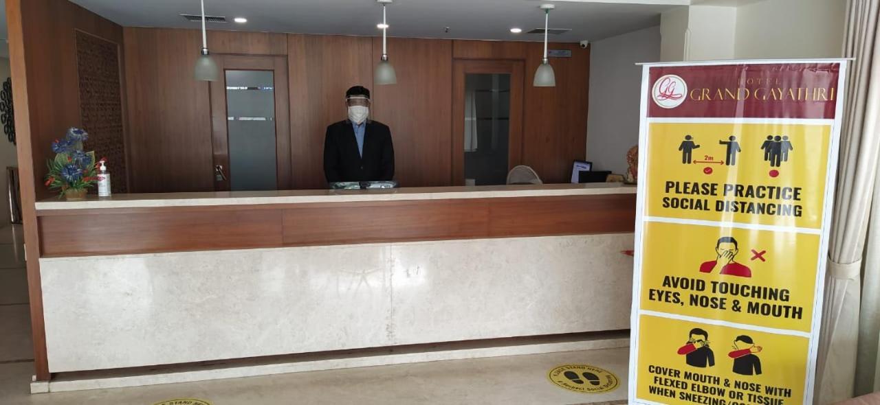 Hotel Grand Gayathri Khammam Εξωτερικό φωτογραφία